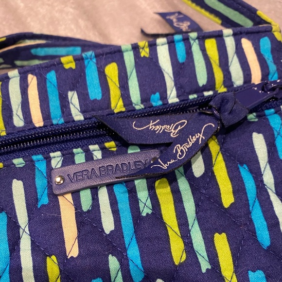 Vera Bradley purse - Picture 2 of 4